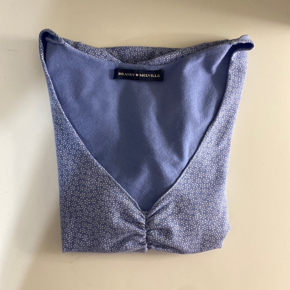 Brandy Melville Gina top